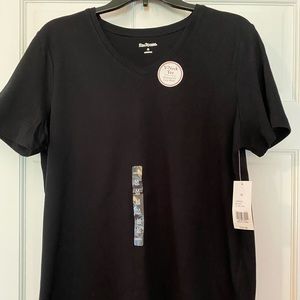Kim Rogers V-Neck Tee - Medium, Black.